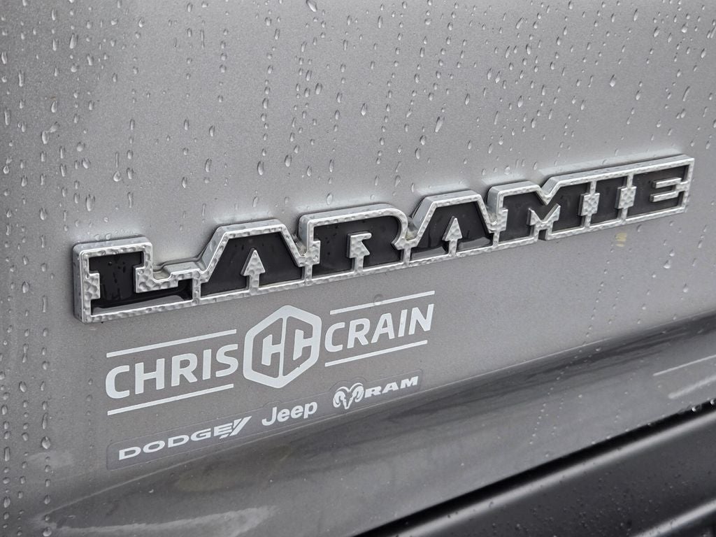 2022 RAM 1500 Laramie Crew Cab 4x4 6'4' Box