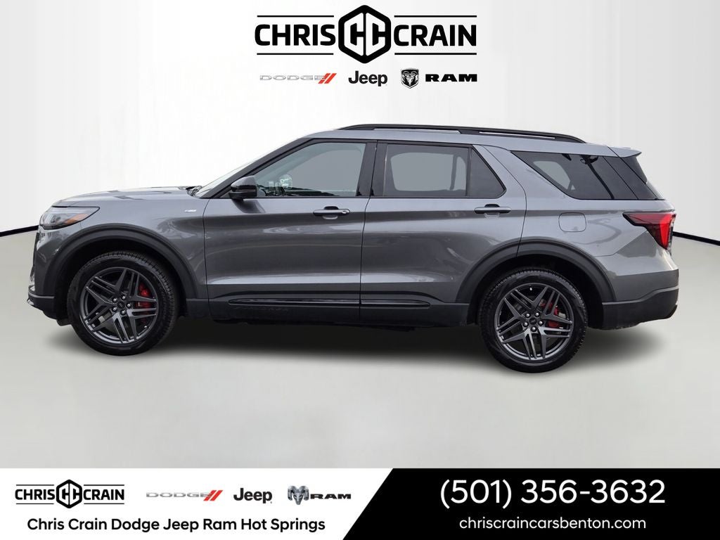 2025 Ford Explorer ST-Line