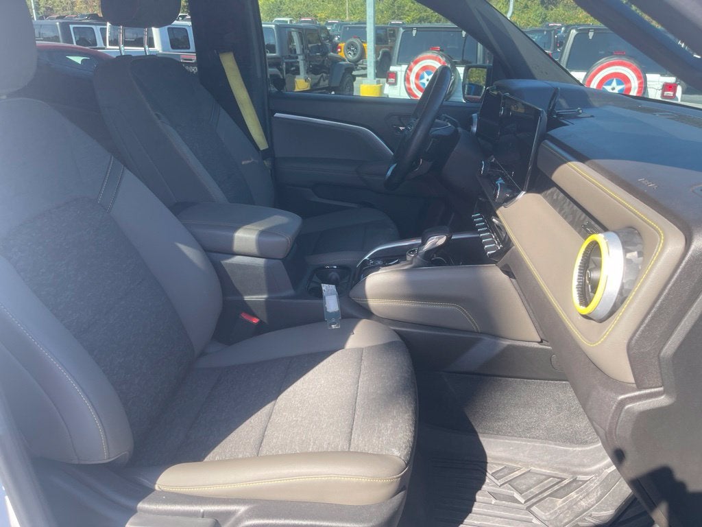 2023 Chevrolet Colorado 4WD Crew Cab Short Box ZR2