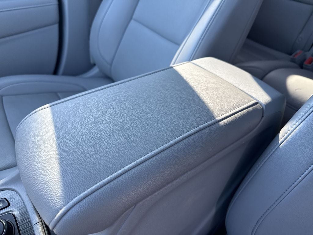 2023 GMC Acadia FWD SLT