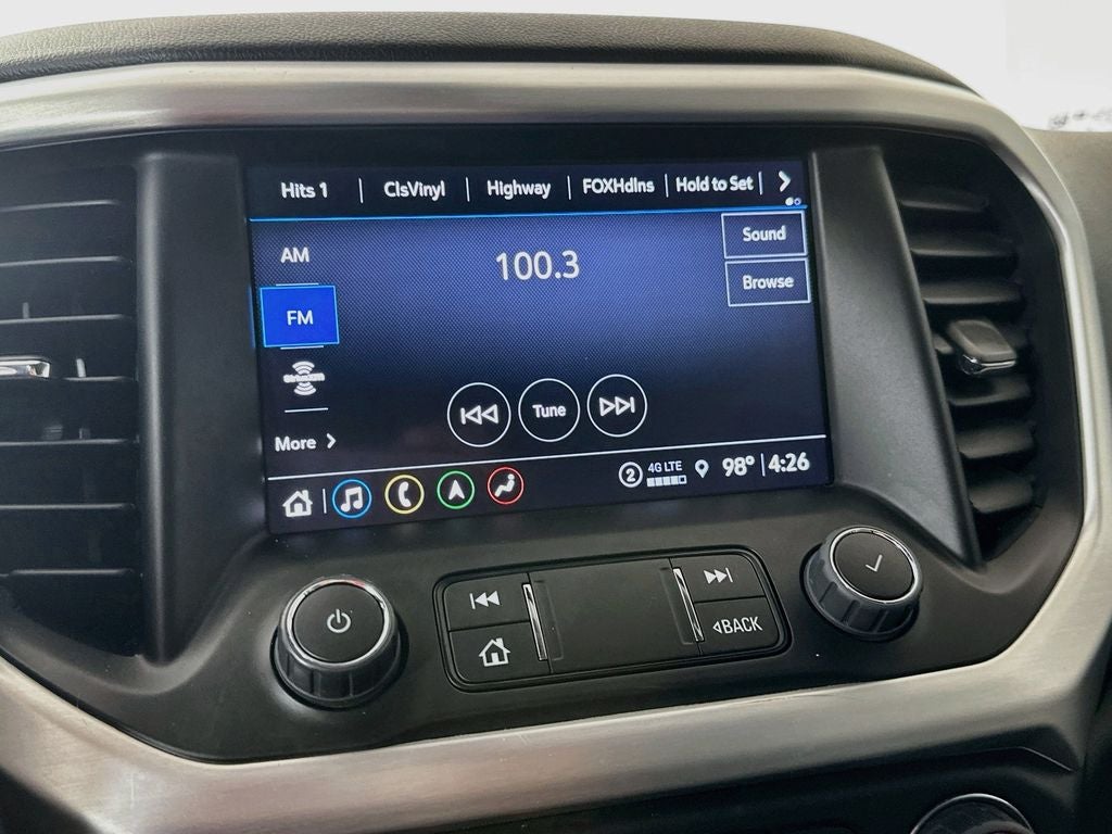 2023 GMC Acadia SLT
