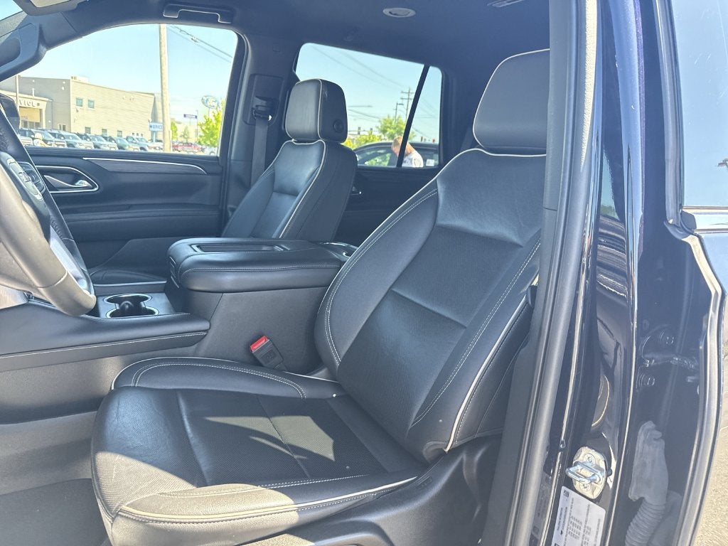 2024 GMC Yukon 4WD SLT