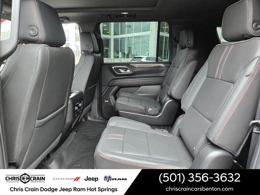 2024 Chevrolet Suburban 4WD RST