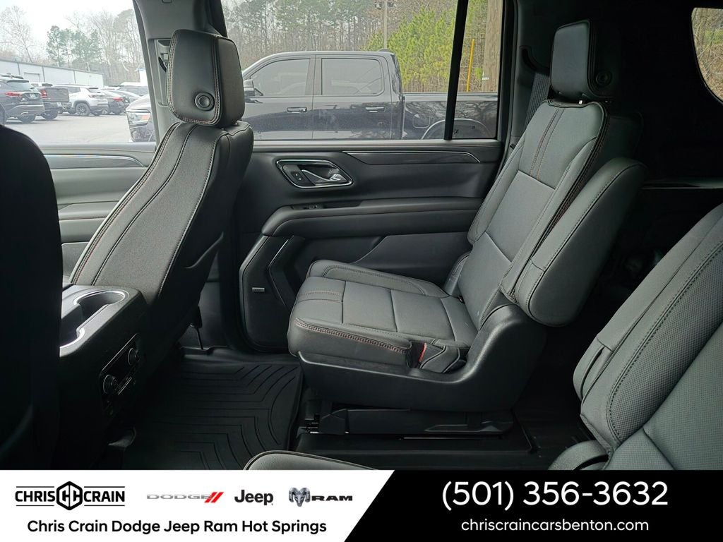 2024 Chevrolet Suburban 4WD RST