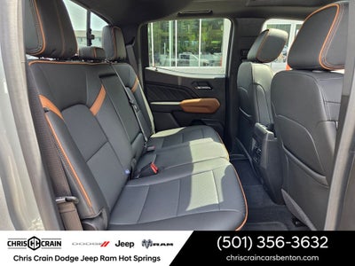 2025 GMC Canyon 4WD AT4