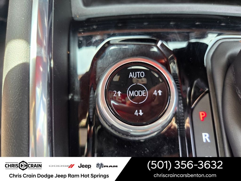 2025 GMC Canyon 4WD AT4