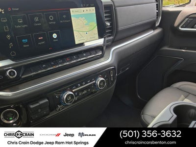 2025 GMC Sierra 1500 4WD Crew Cab Short Box SLT