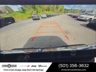 2025 GMC Sierra 1500 4WD Crew Cab Short Box SLT