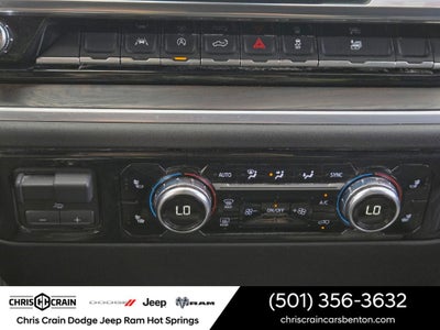 2025 GMC Sierra 1500 4WD Crew Cab Short Box SLT