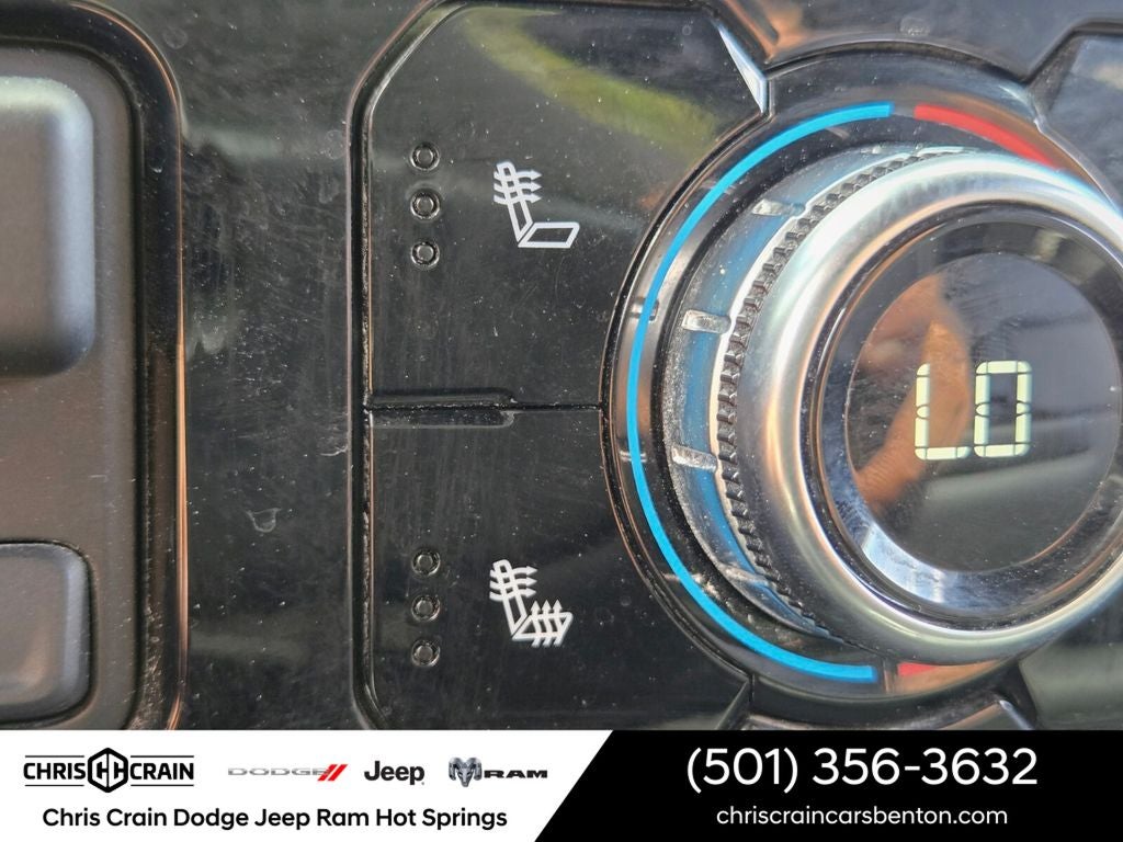 2025 GMC Sierra 1500 4WD Crew Cab Short Box SLT