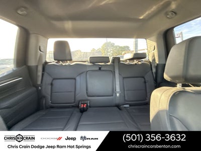 2025 GMC Sierra 1500 4WD Crew Cab Short Box SLT