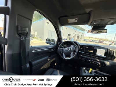 2025 GMC Sierra 1500 4WD Crew Cab Short Box SLT