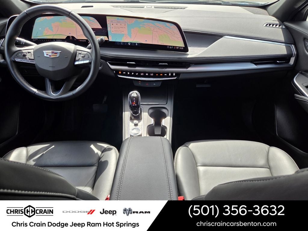 2025 Cadillac XT4 FWD Premium Luxury