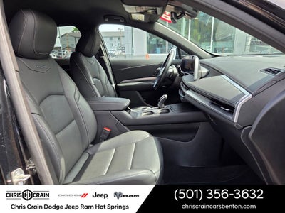 2025 Cadillac XT4 FWD Premium Luxury