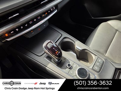 2025 Cadillac XT4 FWD Premium Luxury