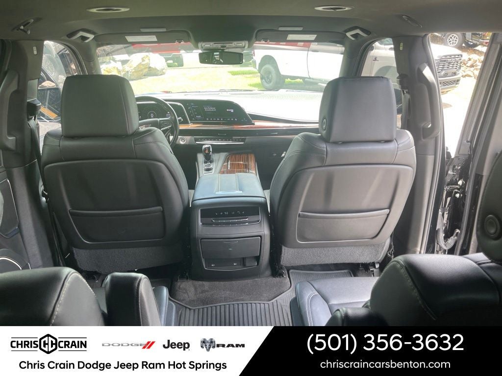 2022 Cadillac Escalade 4WD Luxury