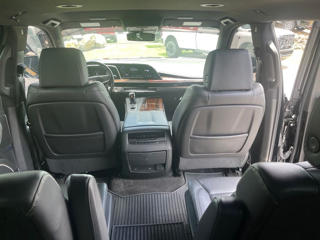 2022 Cadillac Escalade 4WD Luxury