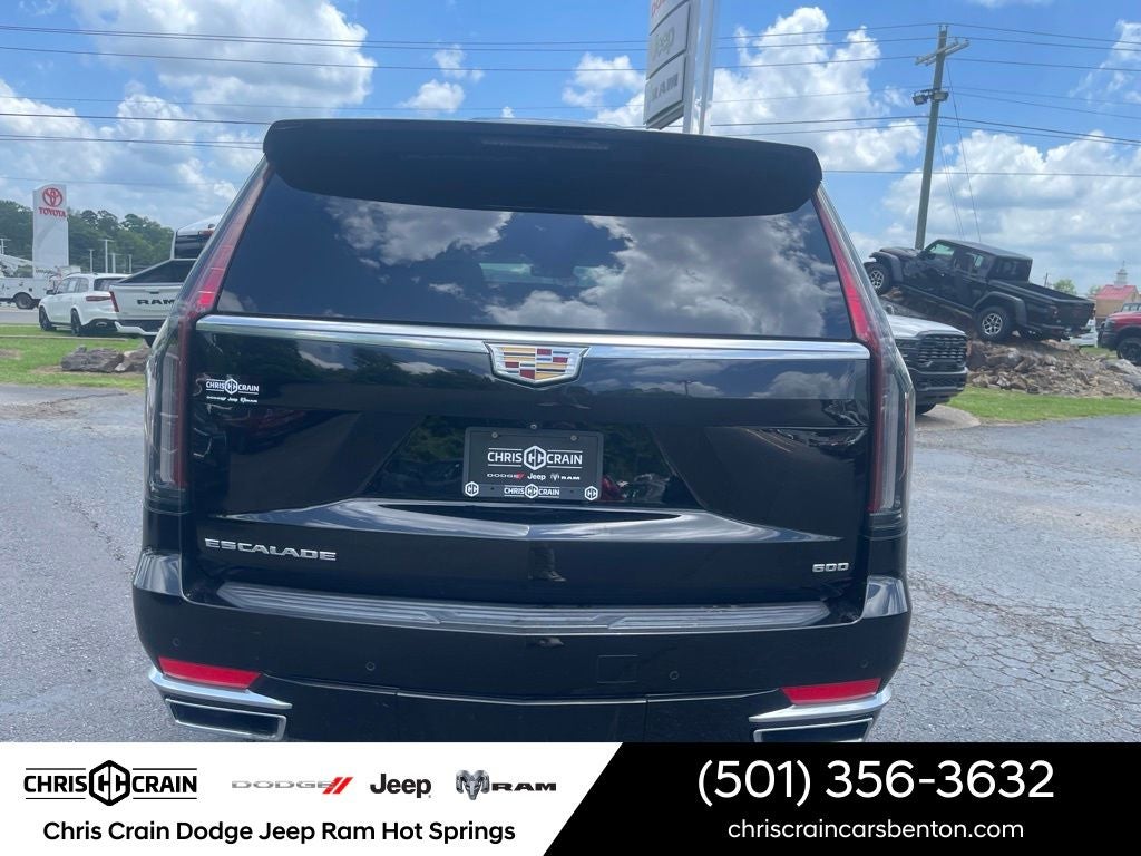 2022 Cadillac Escalade 4WD Luxury