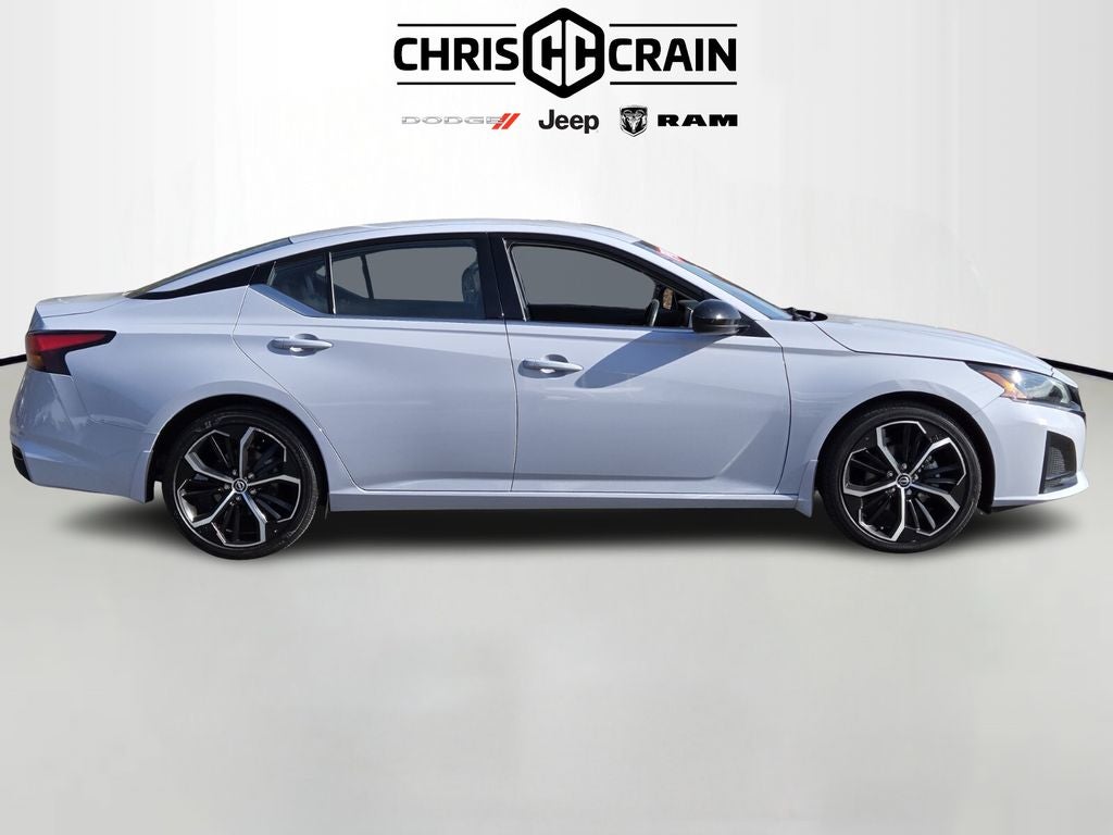 2024 Nissan Altima SR FWD