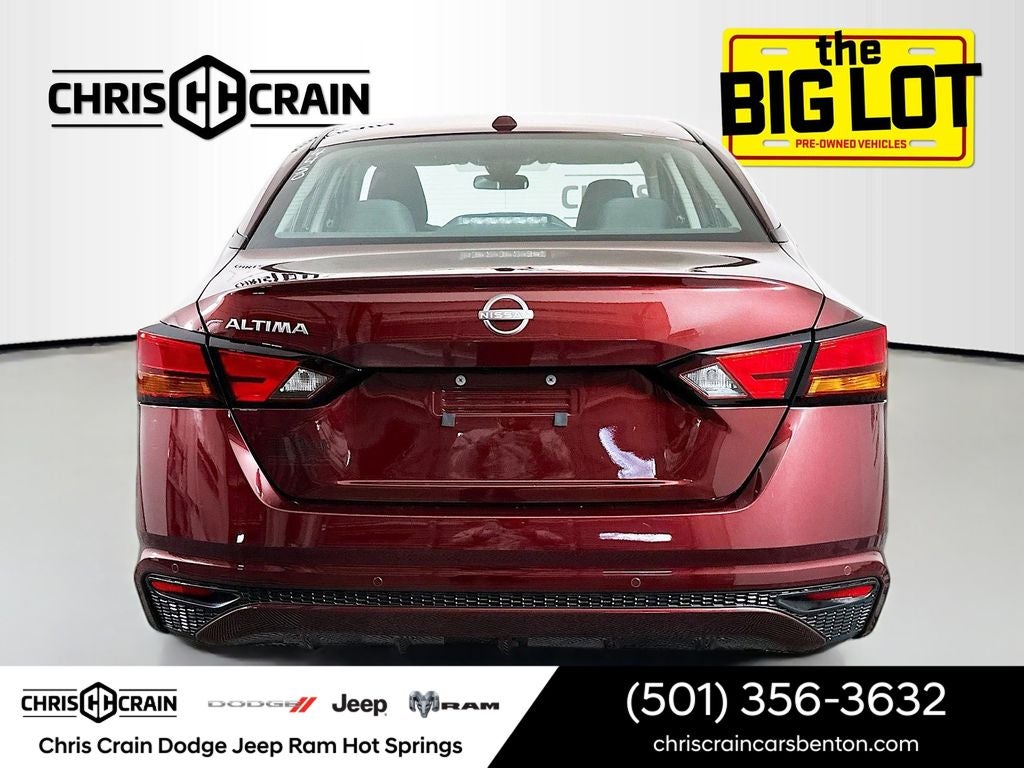 2025 Nissan Altima SV FWD