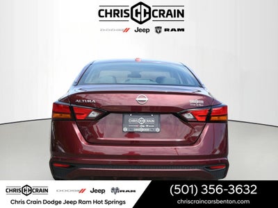 2025 Nissan Altima SV FWD