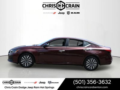 2025 Nissan Altima SV FWD