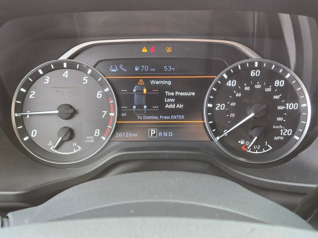 2024 Nissan TITAN Crew Cab SV 4x2