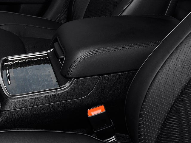 2013 Chrysler 300 Motown