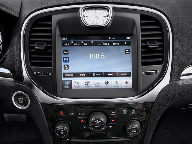2013 Chrysler 300 Motown