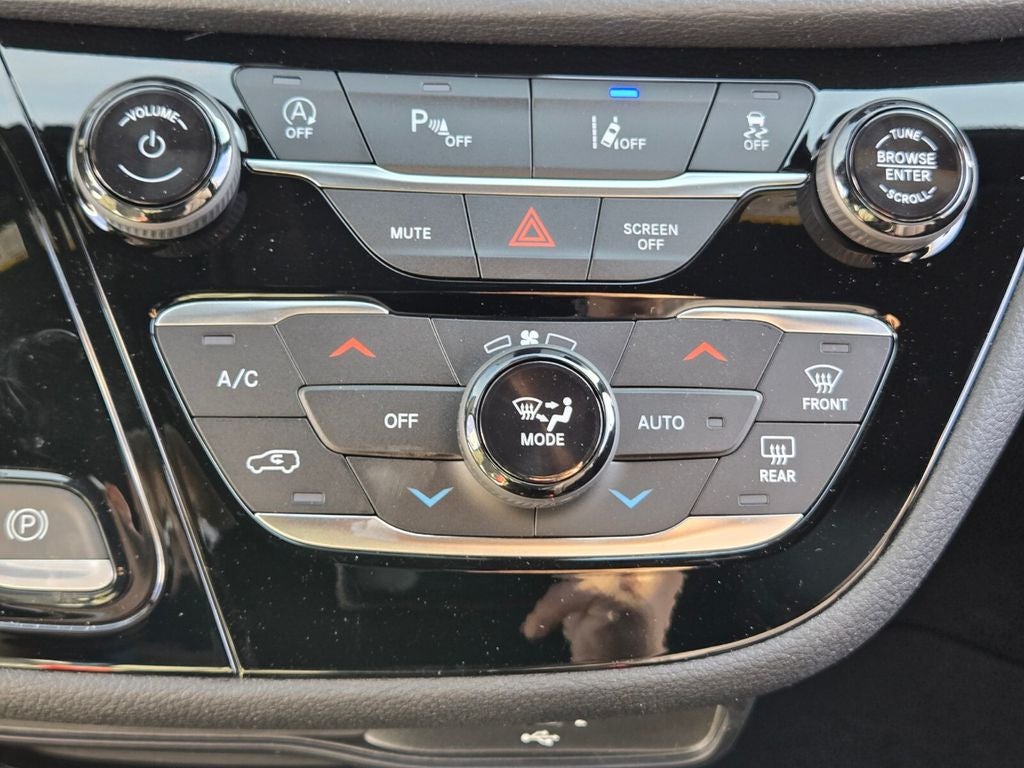 2026 Chrysler Pacifica PACIFICA SELECT