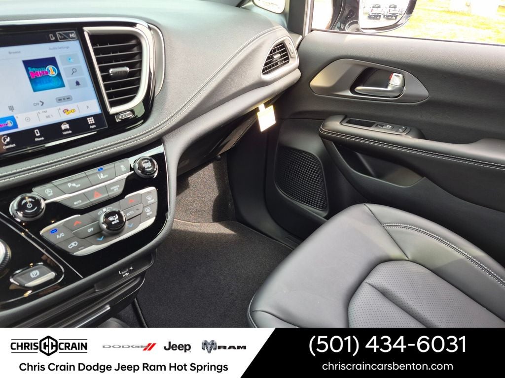 2026 Chrysler Pacifica PACIFICA SELECT