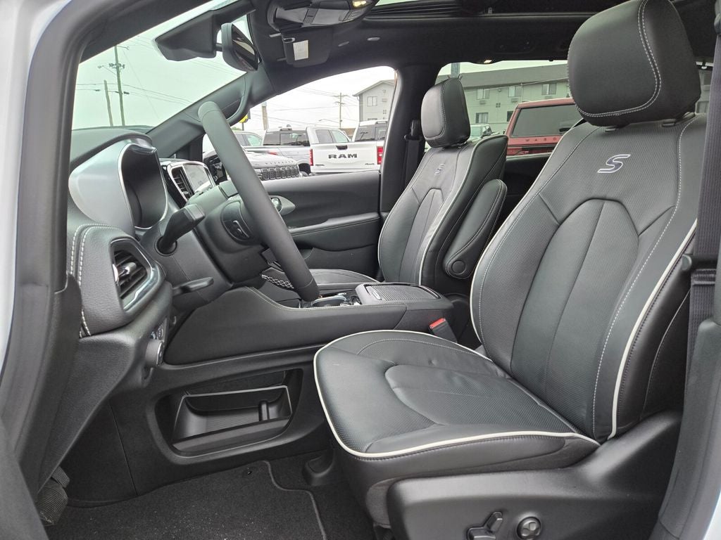 2026 Chrysler Pacifica PACIFICA LIMITED