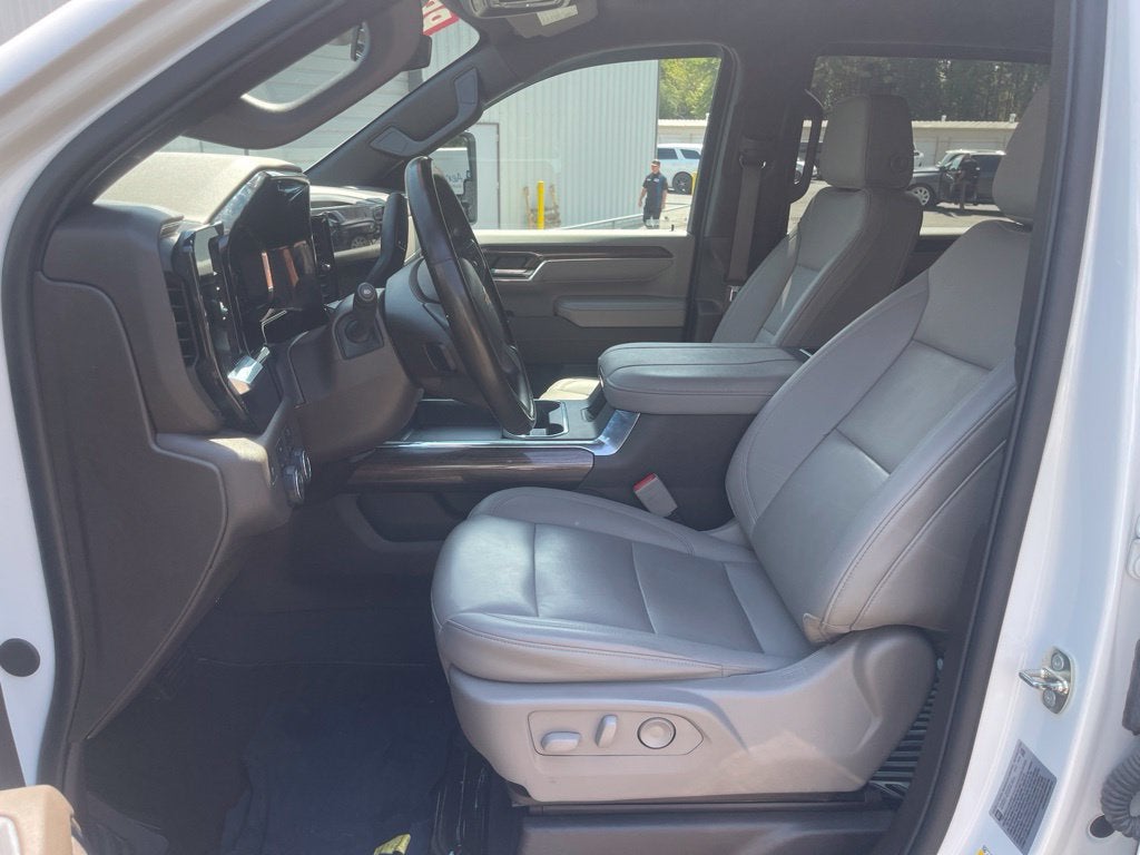 2024 Chevrolet Silverado 2500HD 4WD Crew Cab Standard Bed LT