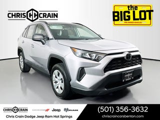 2020 Toyota RAV4 LE