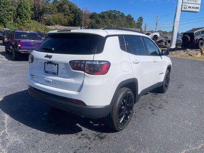 2027 Jeep Compass COMPASS LATITUDE ALTITUDE 4X4