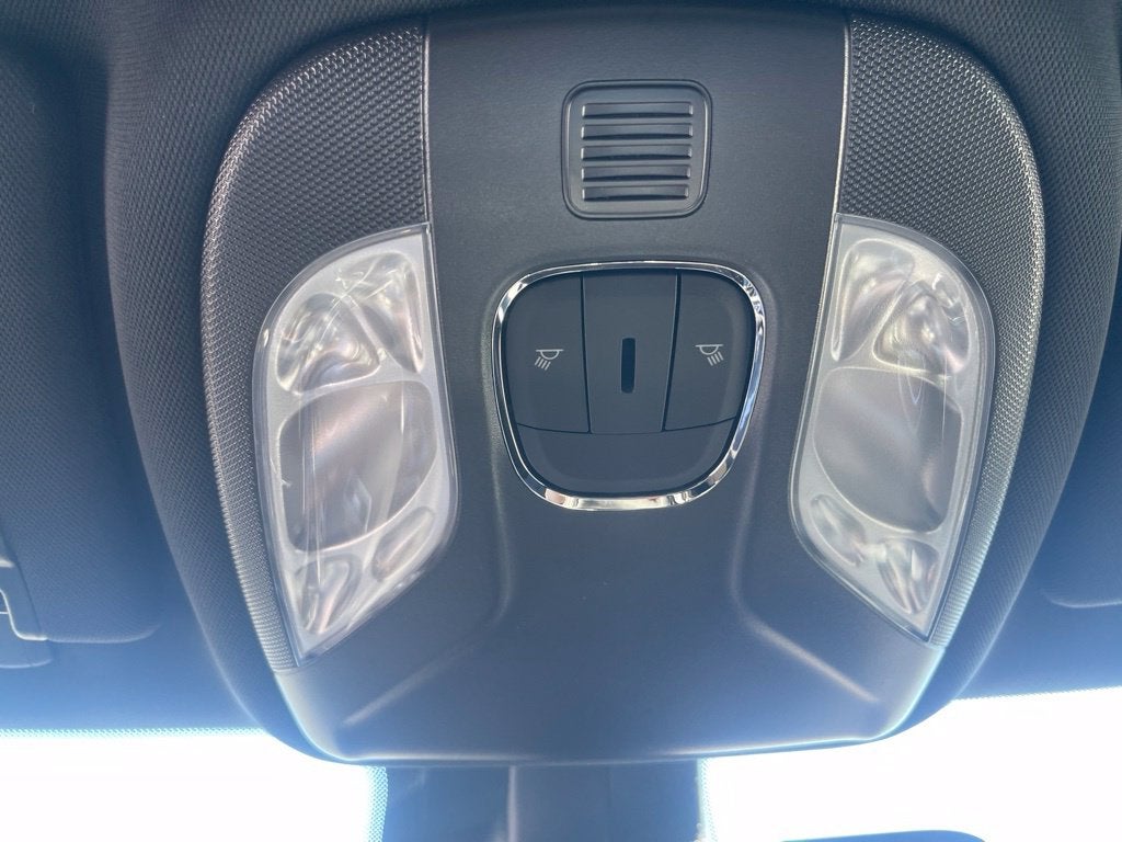 2027 Jeep Compass COMPASS LATITUDE ALTITUDE 4X4