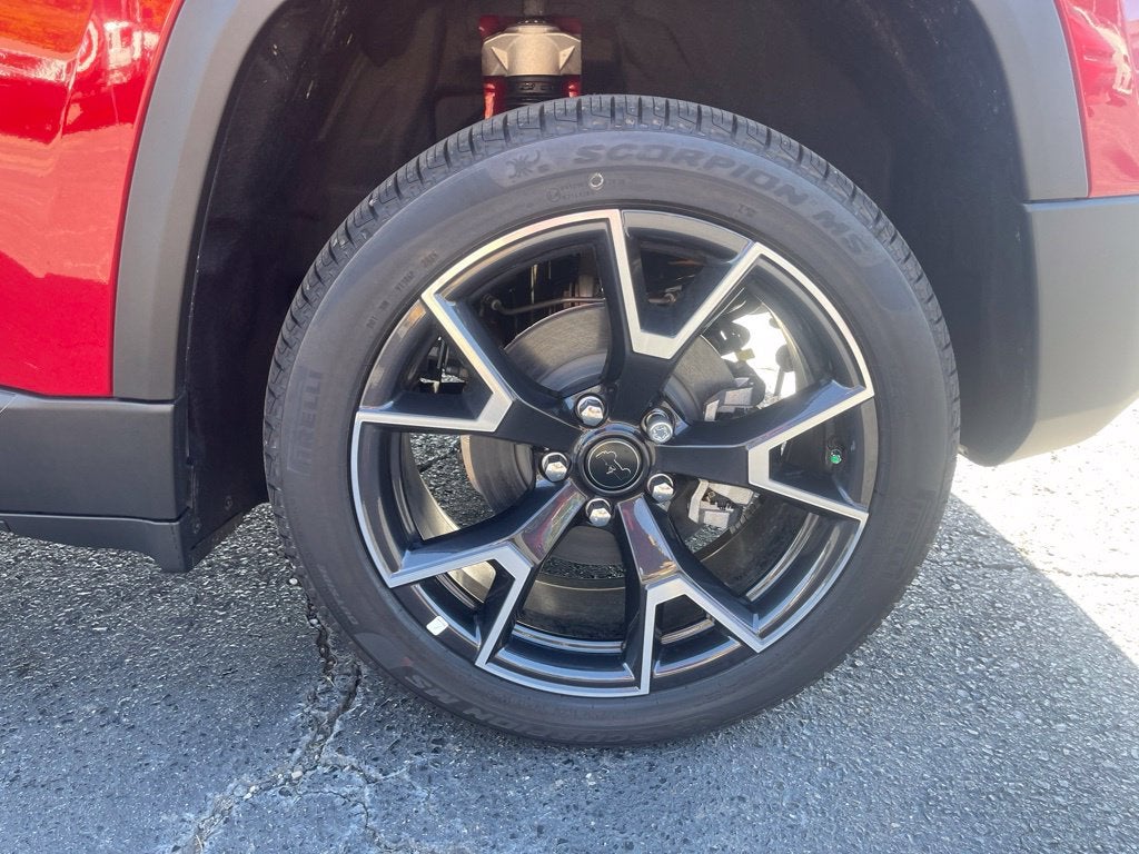 2027 Jeep Cherokee CHEROKEE OVERLAND 4X4