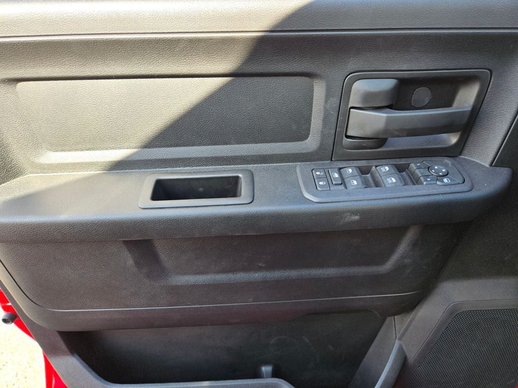 2026 RAM 2500 RAM 2500 TRADESMAN CREW CAB 4X4 6'4' BOX