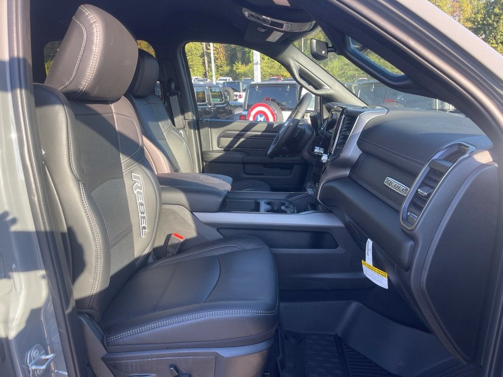 2027 RAM Ram 2500 RAM 2500 REBEL CREW CAB 4X4 6'4' BOX