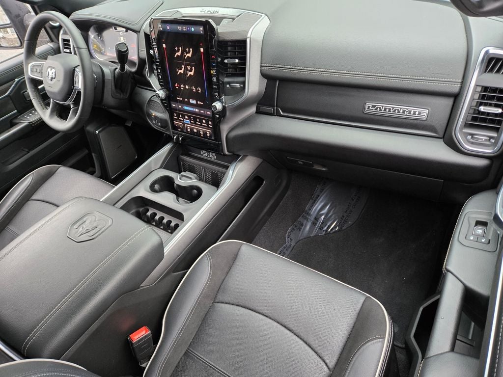 2025 RAM 2500 Laramie Crew Cab 4x4 6'4' Box