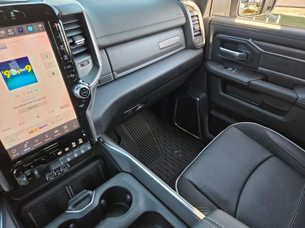 2026 RAM Ram 3500 RAM 3500 LARAMIE CREW CAB 4X4 8' BOX