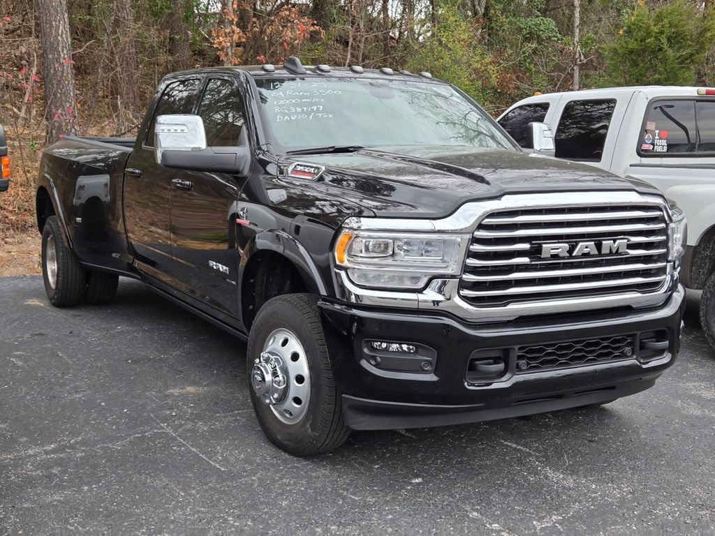 2024 RAM 3500 Limited Longhorn Crew Cab 4x4 8' Box