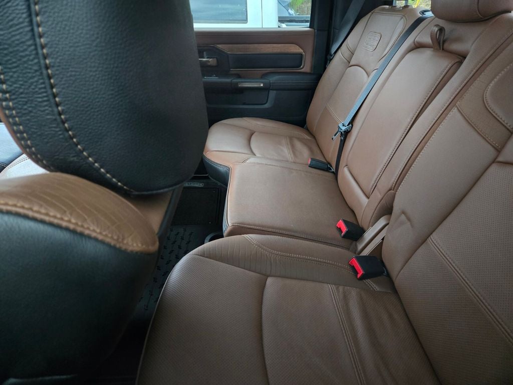 2024 RAM 3500 Limited Longhorn Crew Cab 4x4 8' Box