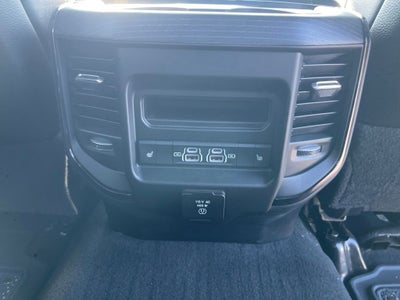2024 RAM 3500 Limited Crew Cab 4x4 8' Box
