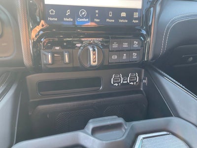 2024 RAM 3500 Limited Crew Cab 4x4 8' Box