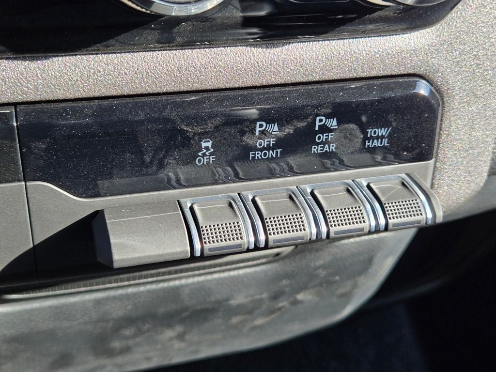 2025 RAM Ram 1500 RAM 1500 TRADESMAN CREW CAB 4X2 5'7' BOX