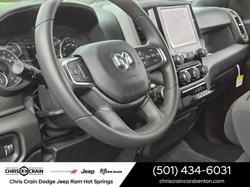 2026 RAM Ram 1500 RAM 1500 EXPRESS CREW CAB 4X4 5'7' BOX