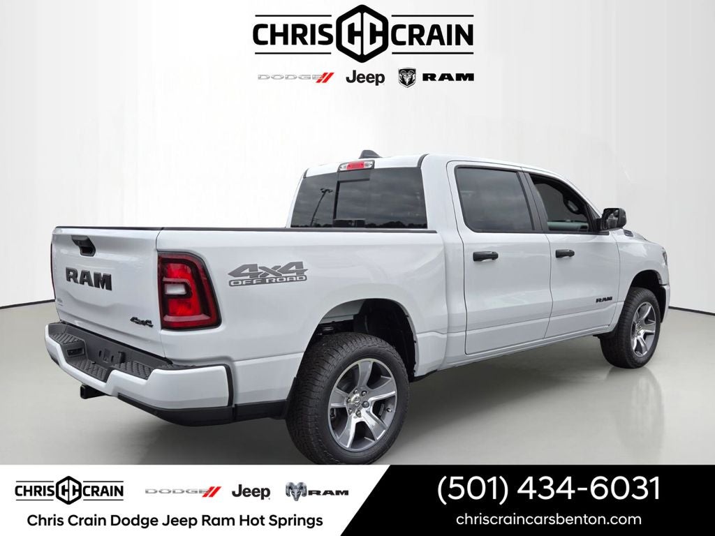 2026 RAM Ram 1500 RAM 1500 EXPRESS CREW CAB 4X4 5'7' BOX