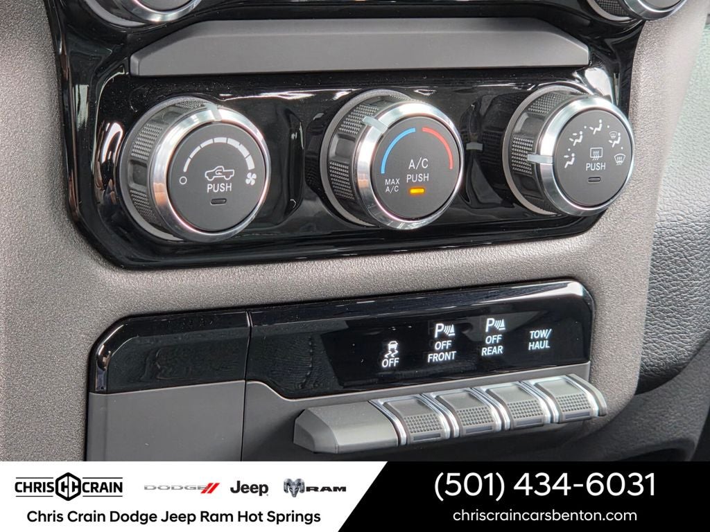 2026 RAM Ram 1500 RAM 1500 TRADESMAN CREW CAB 4X4 5'7' BOX