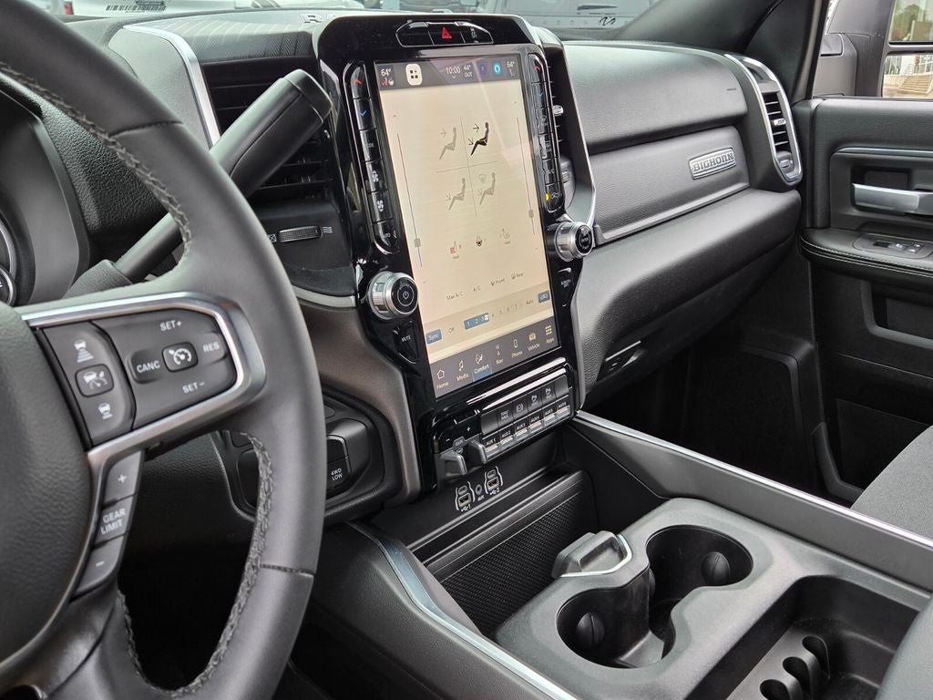 2025 RAM 2500 Big Horn Crew Cab 4x4 6'4' Box